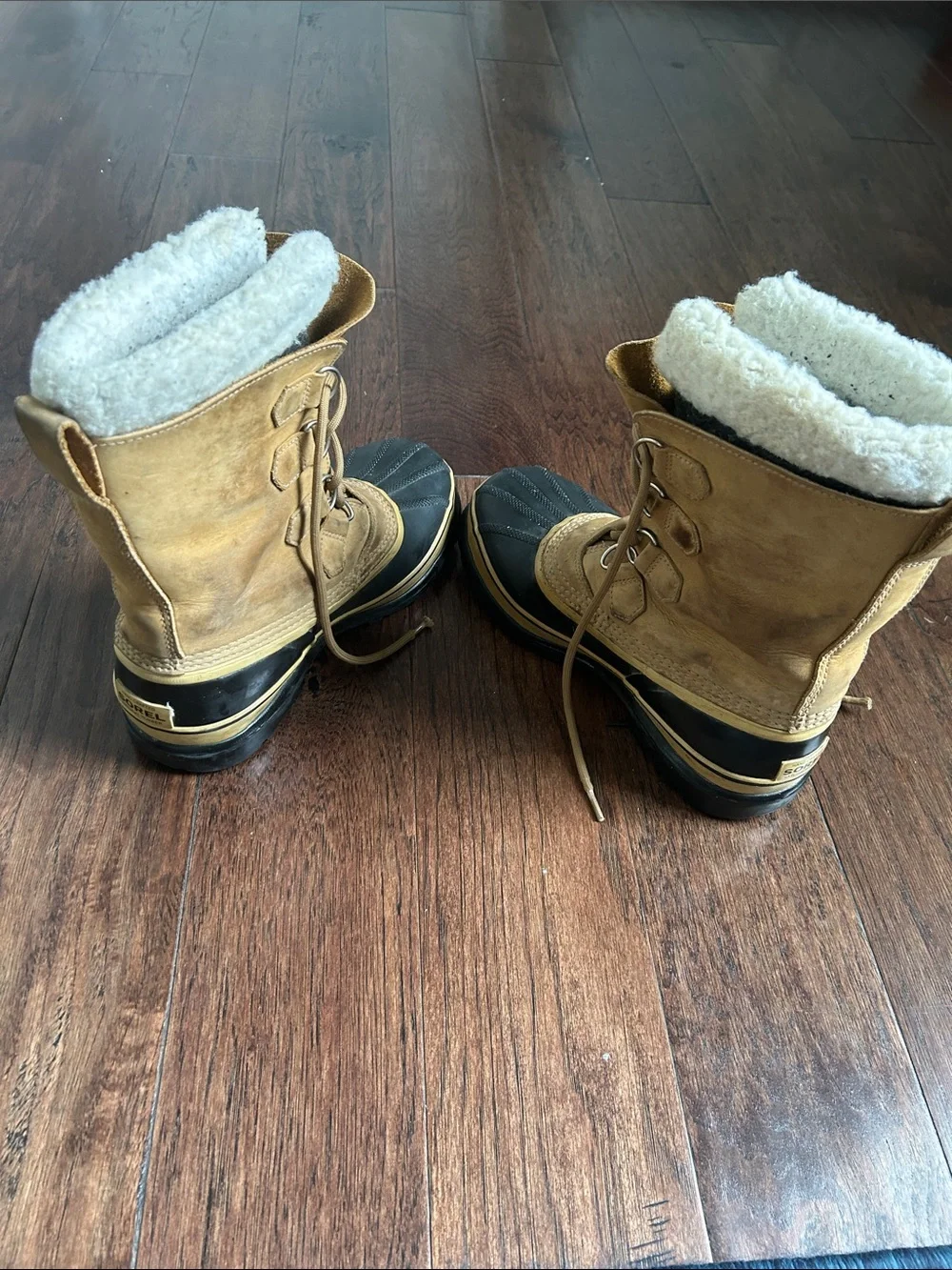 Women’s Sorel Caribou 10 Waterproof Winter Boots with Faux Fur Lining